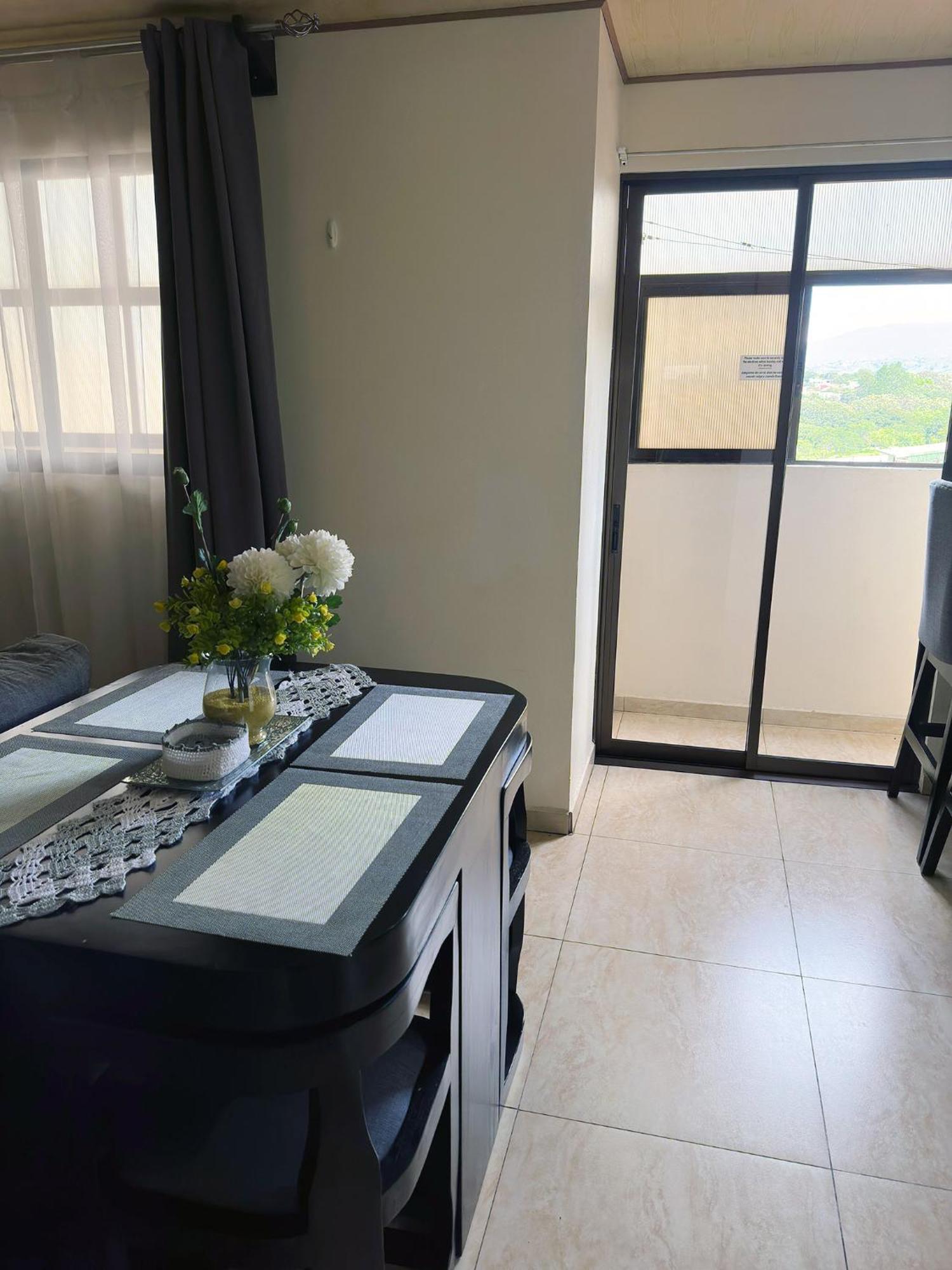 Senderos Apartment, Self Check- In, Airport Sjo 5 Min Río Segundo 외부 사진